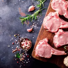 Ile smażyć cielęcinę, aby uzyskać idealny smak i soczystość?