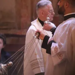 Ile trwa msza wieczerzy pańskiej? Zaskakujące fakty o czasie trwania