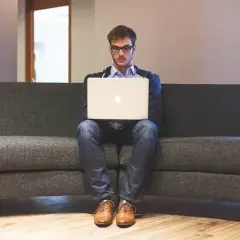 Jakie biznesy na małym osiedlu mogą przynieść zyski mieszkańcom?