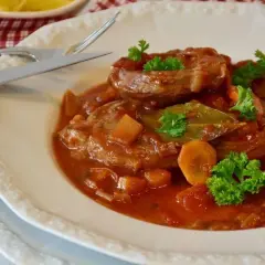 Mistrzowskie sposoby przyprawiania wołowiny. Proste triki, które zmienią twoje mięso