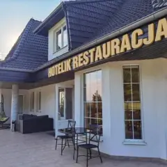 Hotel Dworek Legnickie Pole – idealne miejsce na relaks i wypoczynek