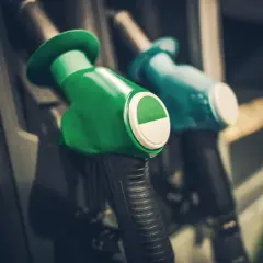 Diesel czy benzyna – co wybrać, by uniknąć wysokich kosztów i problemów?
