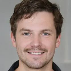 Autor Igor Grot