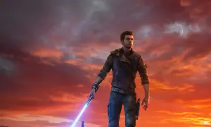Cal Kestis, bohater Jedi Survivor PS4, stoi na tle dramatycznego, pomarańczowego nieba, trzymając zapalony miecz świetlny.