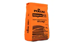 Pomarańczowy worek z napisem "POLCALC Magnez PLUS" zawiera wapno magnezowe granulowane 16% MgO, 25kg.
