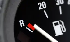 Toyota Yaris: pojemność baku, rezerwa i zasięg wszystko, co musisz wiedzieć