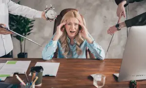 Film edukacyjny wydawnictwa Wam o tym, jak skutecznie zarządzać czasem, gdy wszystko Cię przytłacza.