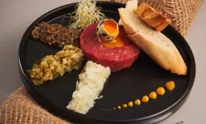 Gdzie zjeść w Nowym Targu? Odkryj najlepsze miejsca na posiłek