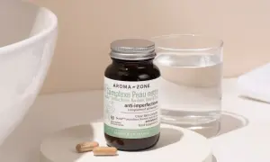 Complexe Peau Nette Aroma-Zone, un complément alimentaire anti-acné. Avis sur la vitamine A et ses bienfaits pour la peau.