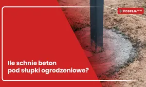 Ile schnie beton pod słupki ogrodzeniowe? Fundament wokół słupka ogrodzeniowego, gotowy do dalszych prac.