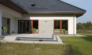 Elewacja domu: Jak wybrać, zbudować i dbać? Poradnik eksperta