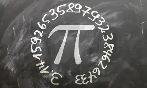 Co oznacza w matematyce? Wyjaśniamy symbole i ich znaczenie