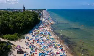 Sarbinowo: Gdzie leży? Odkryj lokalizację i atrakcje Pomorza!