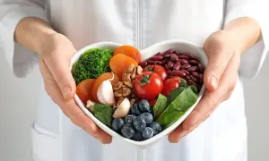 Dieta na cholesterol i trójglicerydy: Smaczne przepisy dla serca