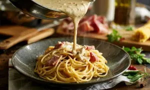 Spaghetti carbonara składniki – jak przygotować idealny sos?