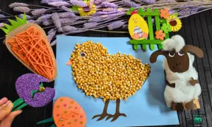 Bunte Osterbastelideen für Kinder: Küken aus Mais, Schaf aus Watte, Karotte aus Garn und Ostereier.