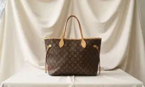 Ile kosztuje torebka Louis Vuitton? Ceny i modele, które musisz znać