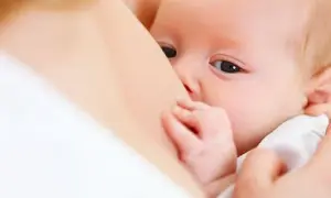 Mama karmiąca i gorączka: Jakie leki są bezpieczne dla dziecka?