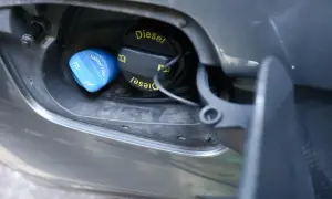 AdBlue do czego służy i jak ogranicza emisję szkodliwych substancji