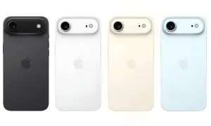 Cztery wersje kolorystyczne iPhone 17 Air: czarny, biały, kremowy i błękitny. Każdy z nich ma podwójny aparat i logo Apple.