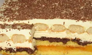 Pyszne ciasto brzoskwiniowe z nutellą – prosty przepis na deser