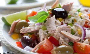 Salade de riz : quels ingrédients choisir pour une salade parfaite ?