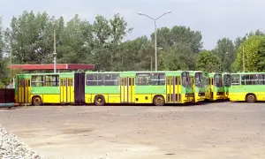 Majer Bus Poznań: Skąd odjeżdża? Sprawdź zanim wyruszysz!