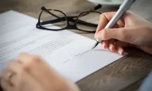 Jak odstąpić od umowy z Telepol i uniknąć problemów z zwrotem