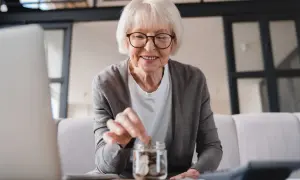 Zwiększ emeryturę po roku pracy: Przeliczenie ZUS krok po kroku