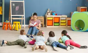 żłobek ile dzieci na jednego opiekuna – kluczowe przepisy i normy bezpieczeństwa