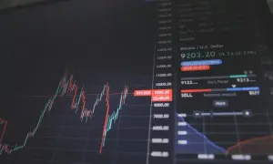 Jak działają oszuści kryptowalut? Chroń swoje aktywa!