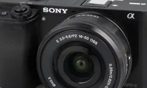 Jakie obiektywy pasują do Sony Alfa 6000? Sprawdź najlepsze opcje