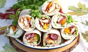 Zawijanie tortilli z kurczakiem: 3 triki na wrap bez pękania!