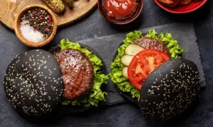 Jak wybrać idealne mięso na burgera? Sekret soczystości i smaku