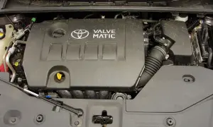 Silnik Toyota Avensis T27 1.8 benzyna z technologią Valvematic.