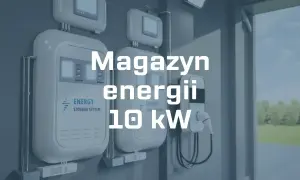 Nowoczesny magazyn energii do domu o mocy 10 kW, z dwoma jednostkami "Energy Storage System" i ładowarką do pojazdów elektrycznych.