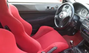 Spoiler Mugen Civic VIII: Kupić, zamontować, czy warto? Poradnik