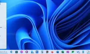 Menu Start w Windows 11, pokazujące opcje takie jak "Ustawienia" i "Panel sterowania", pomocne przy próbie zmiany położenia paska zadań Windows 11.