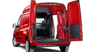 Fiat Doblò: scopri le generose misure del vano carico, perfetto per ogni tua esigenza di trasporto.