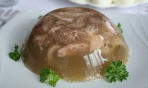 Dlaczego galaretka z nóżek nie tężeje? Oto najczęstsze przyczyny