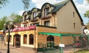 Gdzie zjeść w Niechorzu? Odkryj najlepsze restauracje i smaki