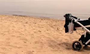 Gdzie nad morze z wózkiem – najlepsze plaże dla rodzin z dziećmi
