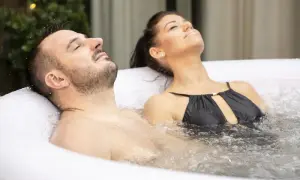 Lay-Z-Spa Miami - idealny basen do relaksu w ogrodzie i na tarasie
