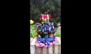Jak zrobić tort z butelek alkoholu? DIY krok po kroku!