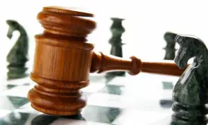 Czy sąd pracy jest za darmo? Sprawdź, jakie koszty mogą cię zaskoczyć