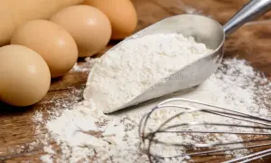 Jaka mąka do ciastek? Odkryj idealny wybór dla pysznych wypieków