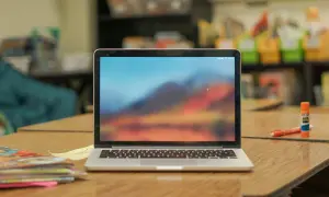 Ile dostanę za laptopa w lombardzie? Sprawdź, zanim sprzedasz