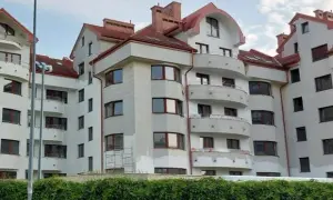 Osiedle w Warszawie jak osiedle: porównanie Zasadowa i Starodęby