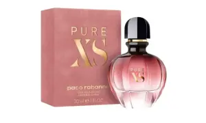 Perfum Paco Rabanne Pure XS Femme, w różowym opakowaniu i flakonie z gradientem, symbol luksusu i zmysłowości.