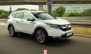 CR-V 4x4: Sprawdź napęd AWD! Objawy, testy, uniknij kosztów.
